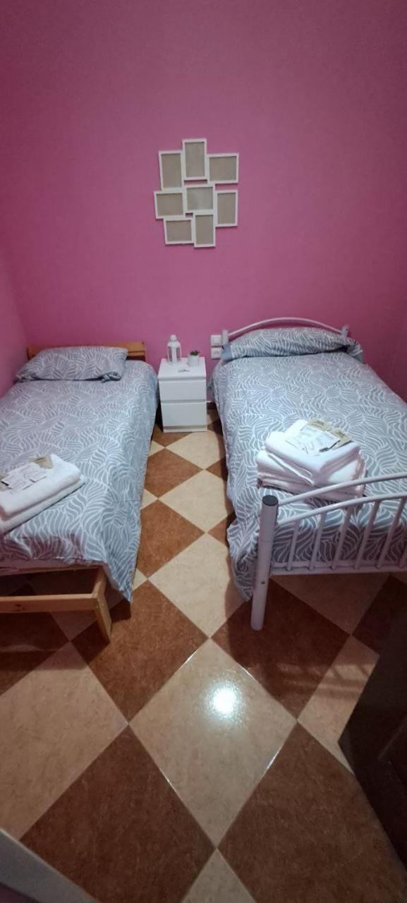 Апартаменты Patio Andalusi Junto A La Vina Кадис Экстерьер фото